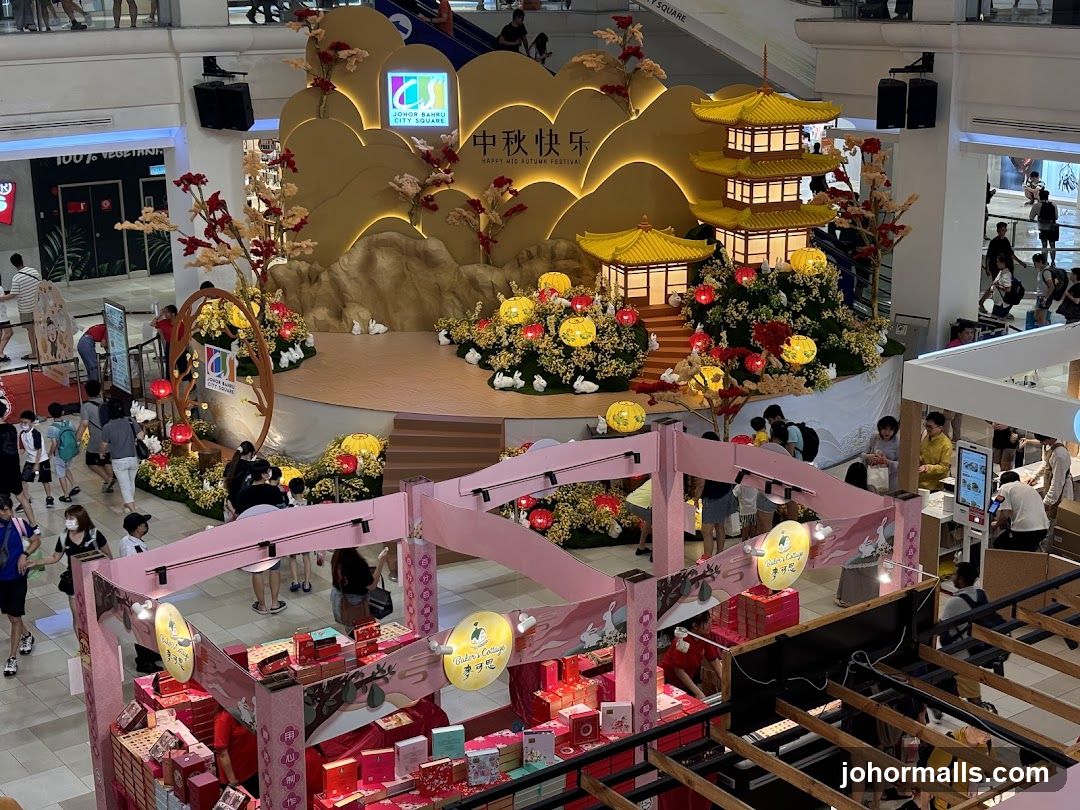 Mid-Autumn Festival Display