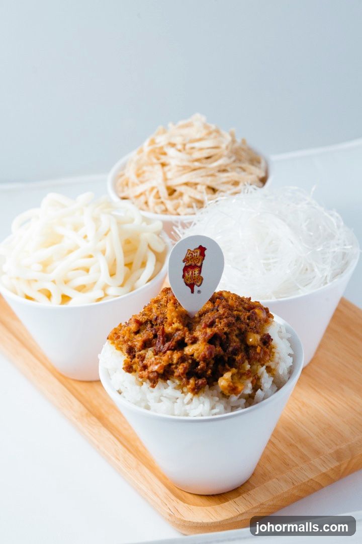 Noodles and Rice Dish