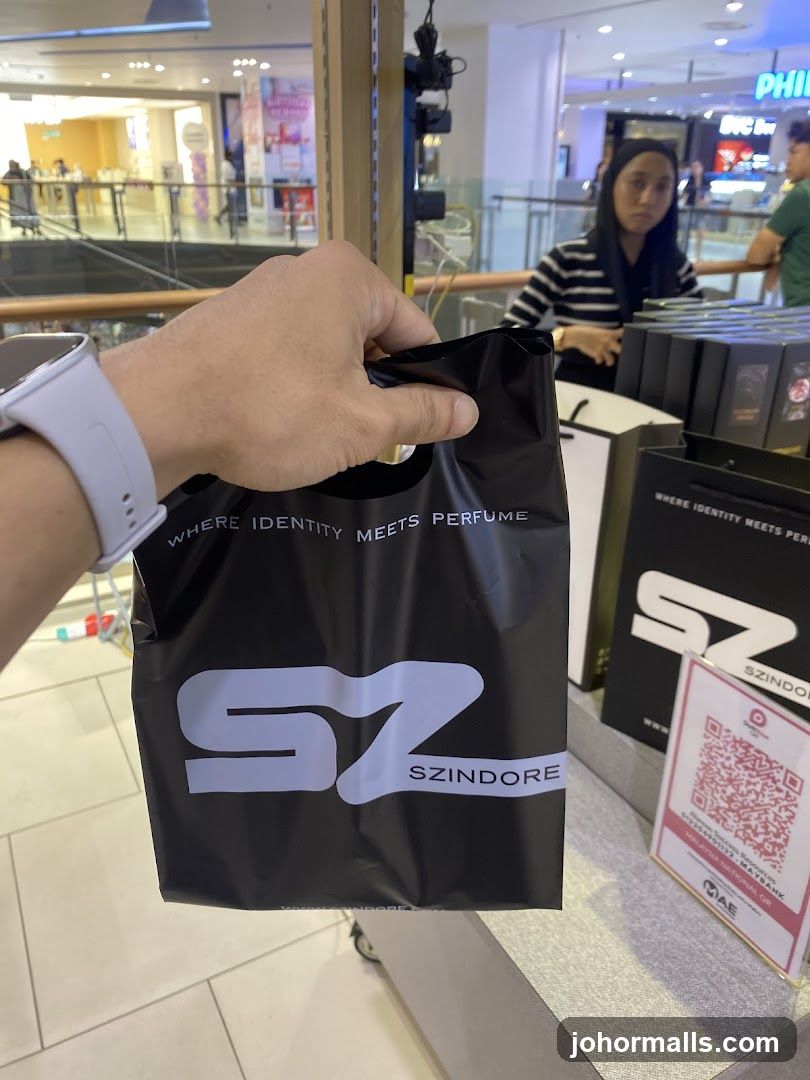 Shopping Bag with Logo