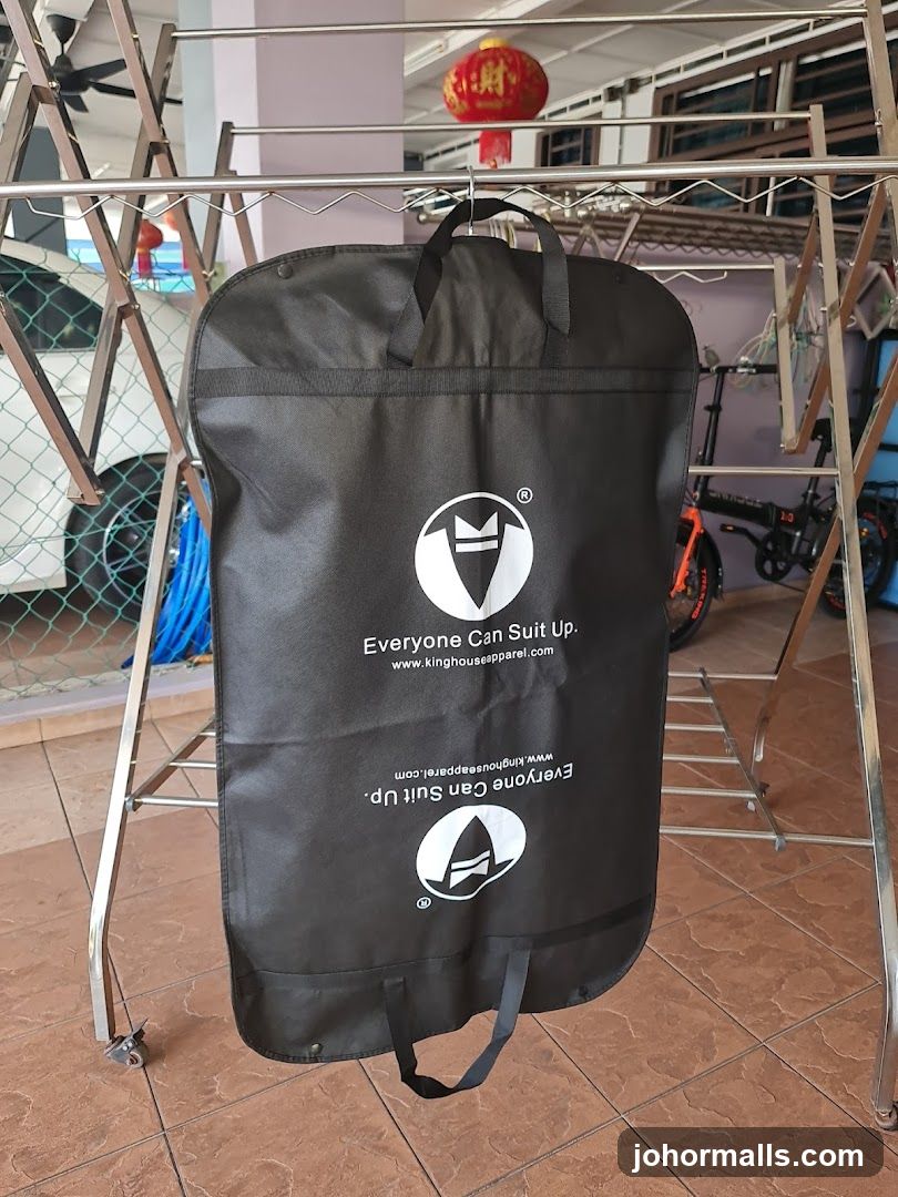 Garment Bag with Logo