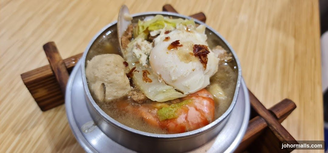 Seafood and Meat Stew