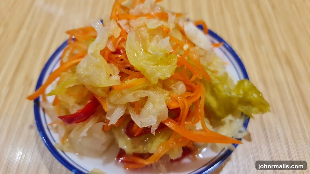 Pickled Cabbage and Carrot Salad