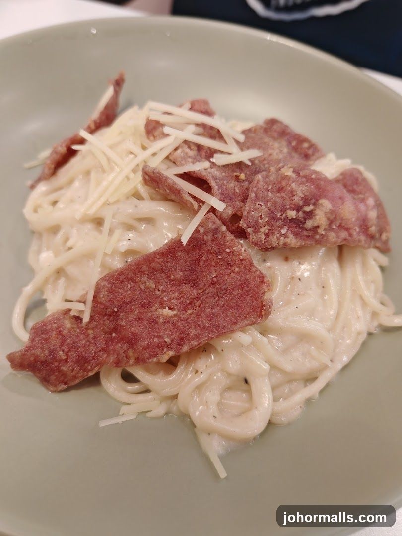Spaghetti Carbonara with Salami