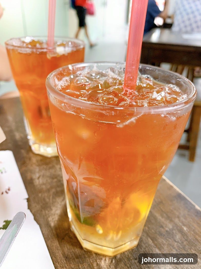 Iced Tea with Mint