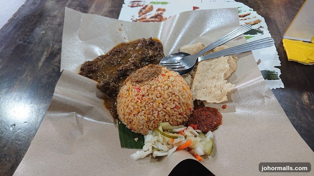 Nasi Lemak with Beef Rendang