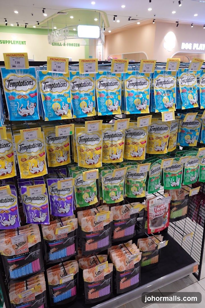 Pet Food Aisle