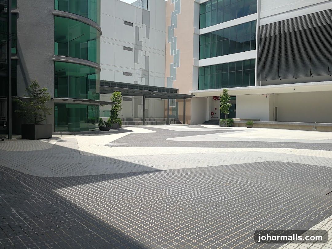 Modern Courtyard with Buildings