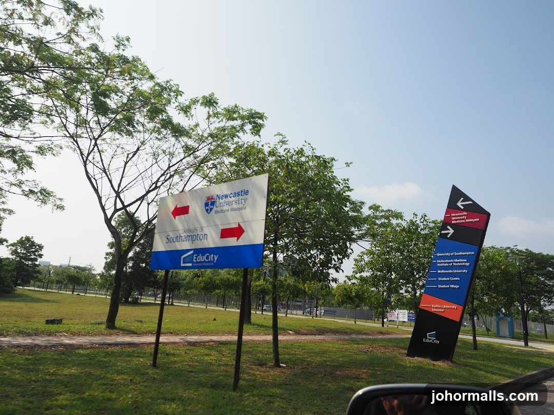 University Campus Signage