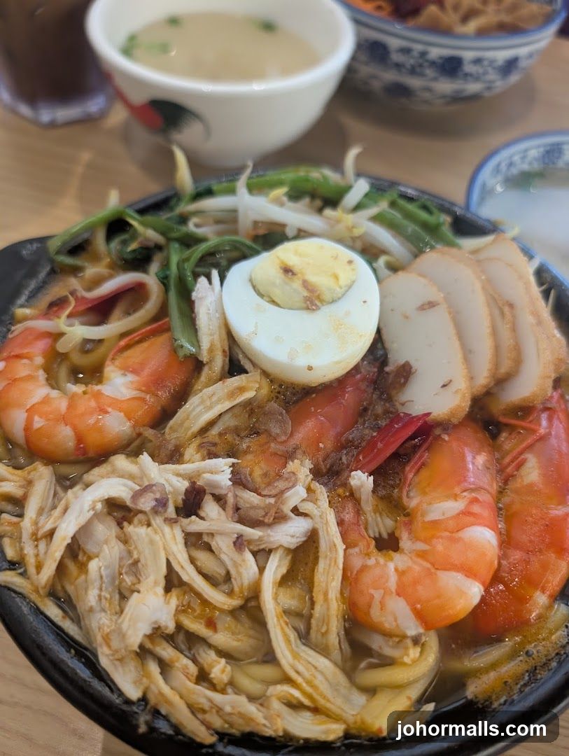 Noodle Soup with Shrimp and Chicken