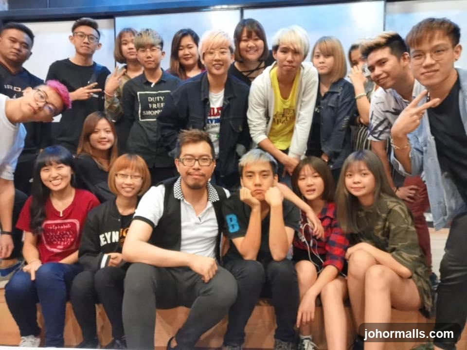 Group Photo of Young People