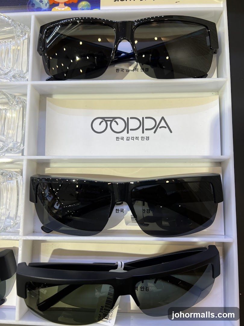 Sunglasses Display