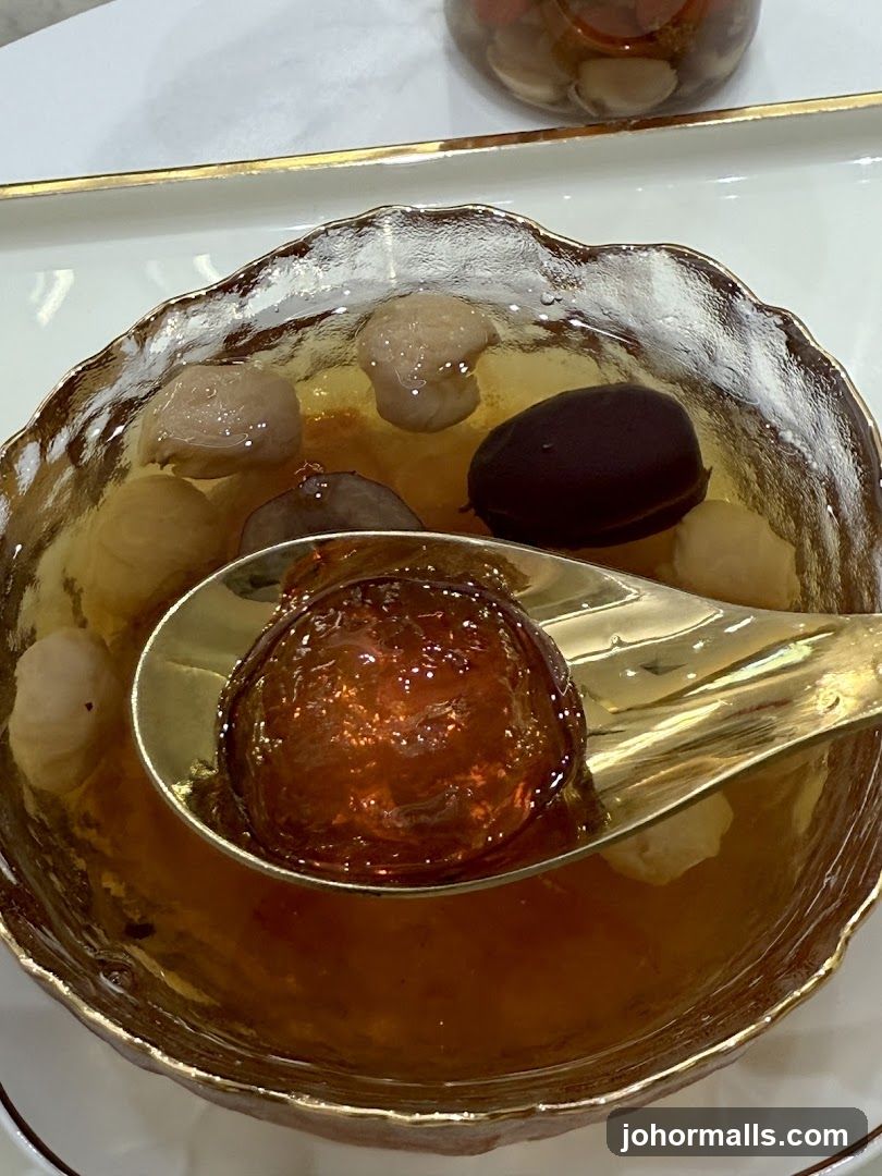 Dessert with Lychee and Longan