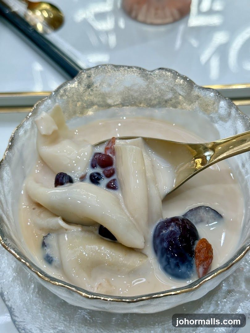 Dessert with Fruit and Beans