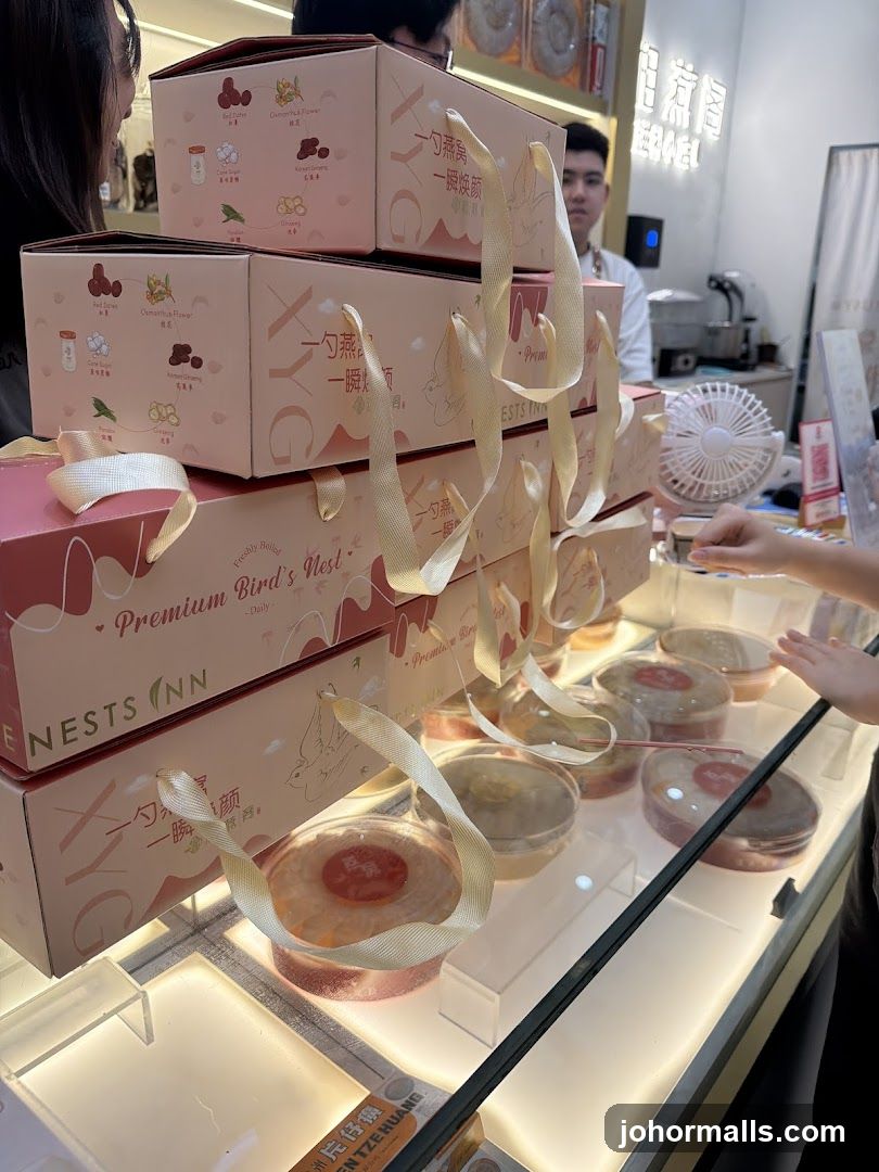Bird's Nest Products Display