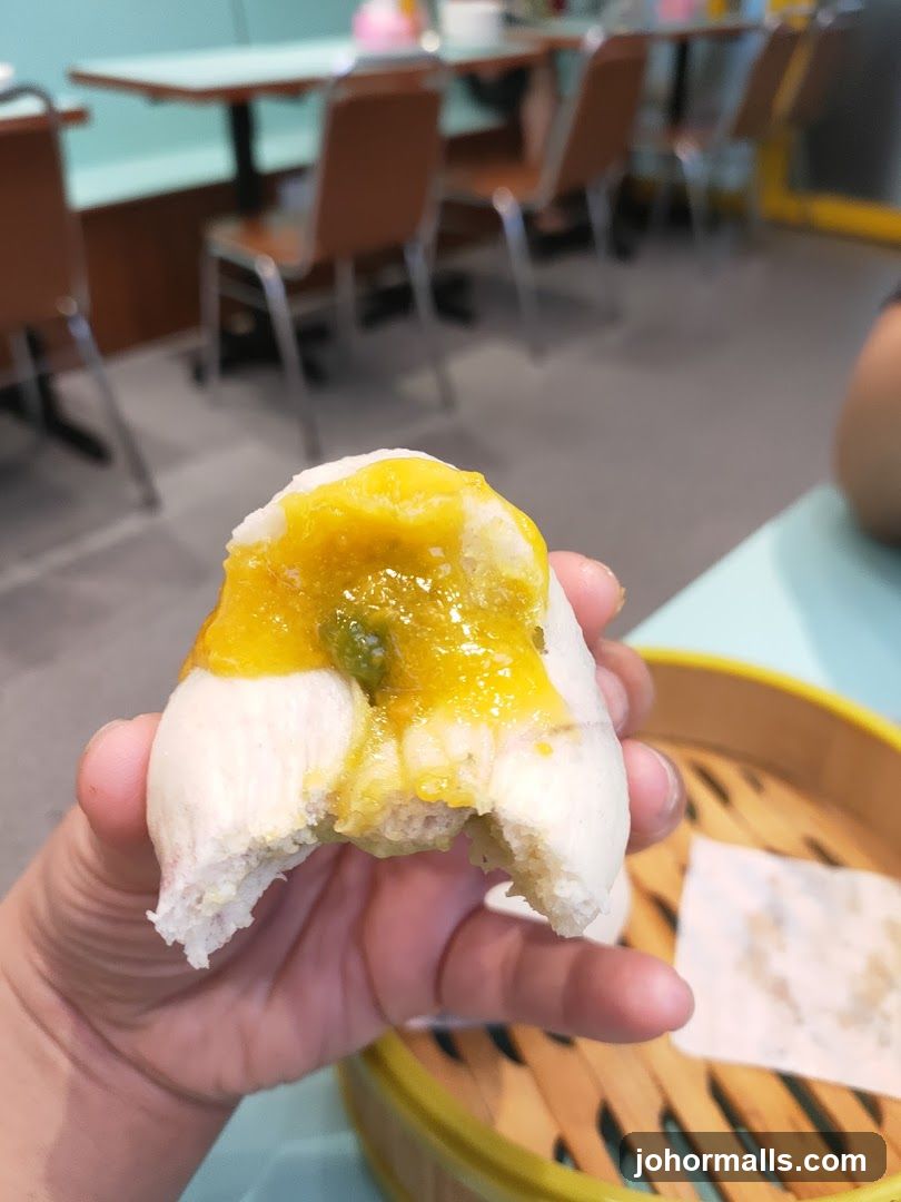 Steamed Bun with Custard Filling
