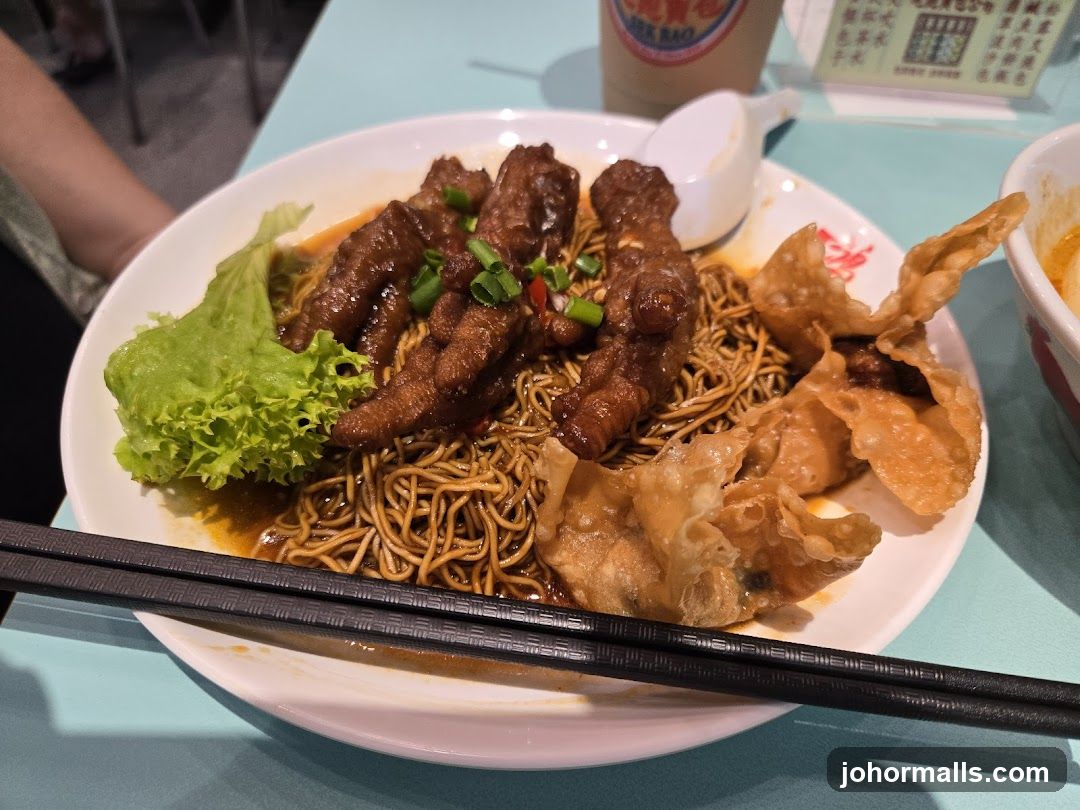 Noodles with Chicken Feet