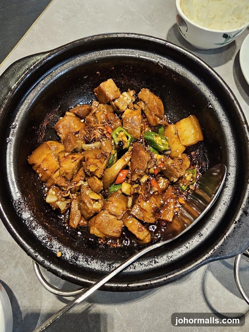 Braised Pork Belly with Okra