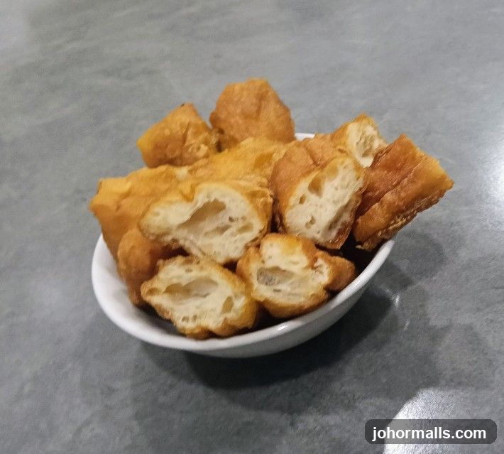 Pao Xiang Bah Kut Teh 宝香绑线肉骨茶