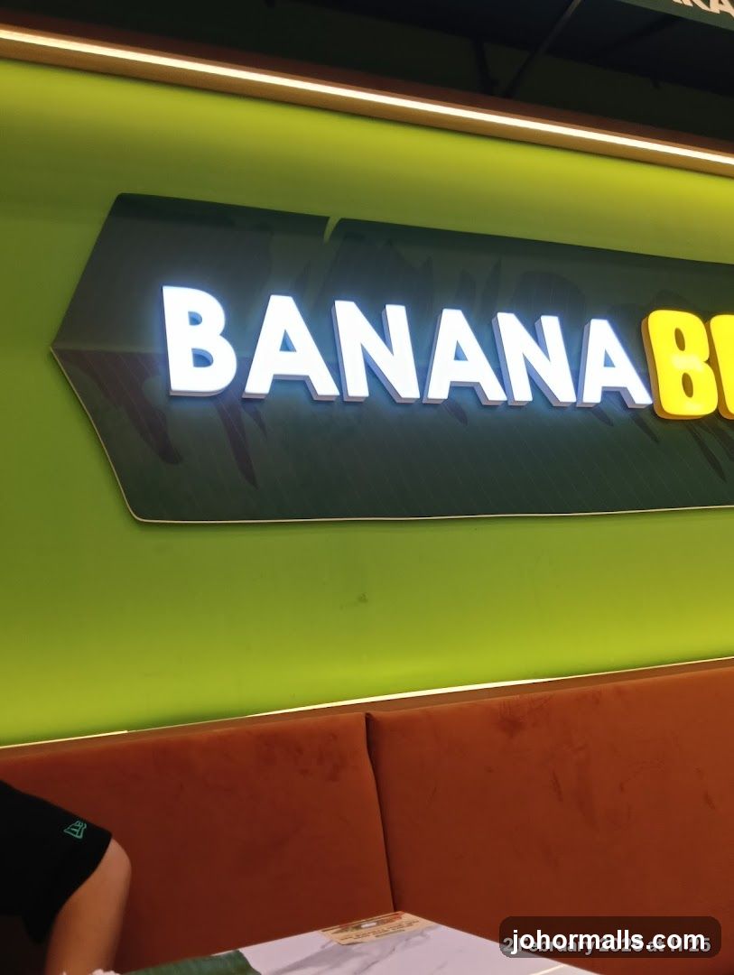 Banana Booth Signage