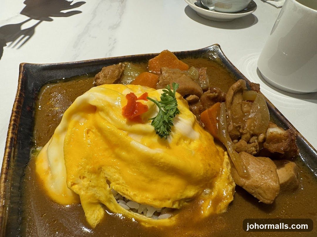 Omurice with Curry