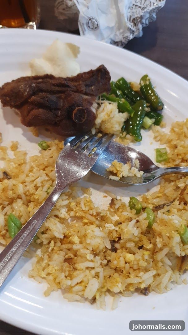 Fried Rice with Meat and Vegetables