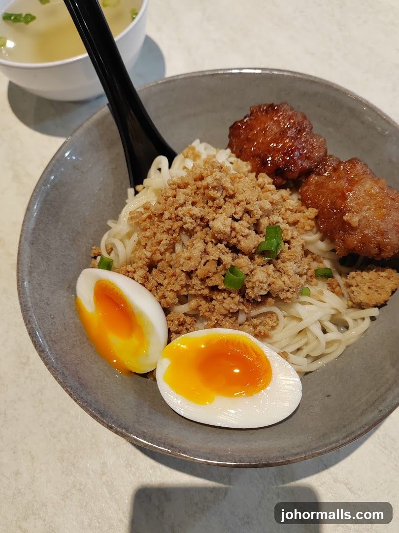 Noodles with Toppings