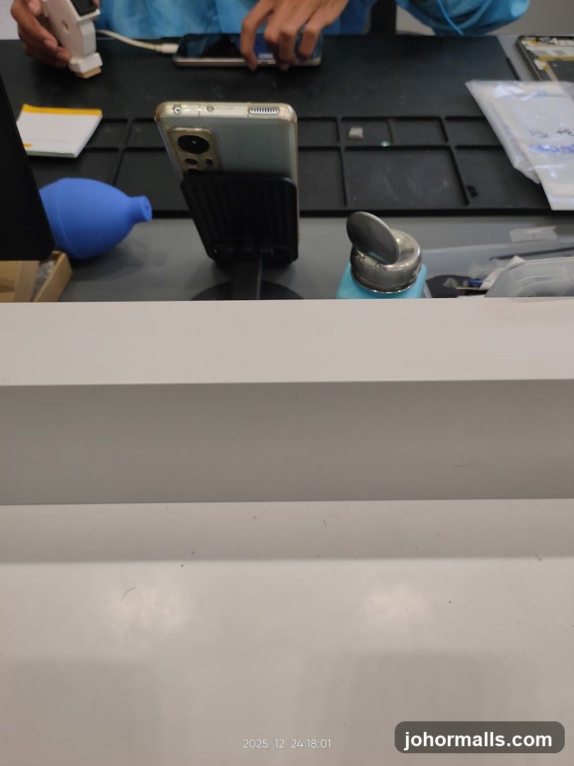 Phone Repair Station
