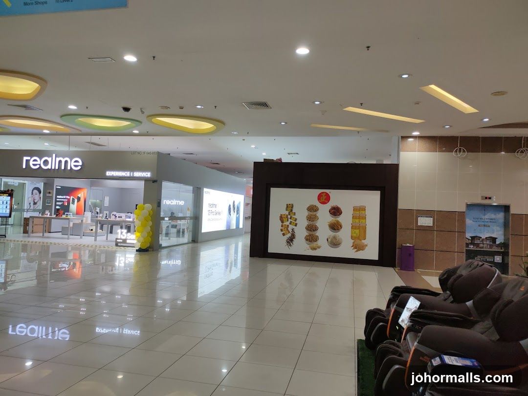 Mall Interior with Realme Store and Massage Chairs