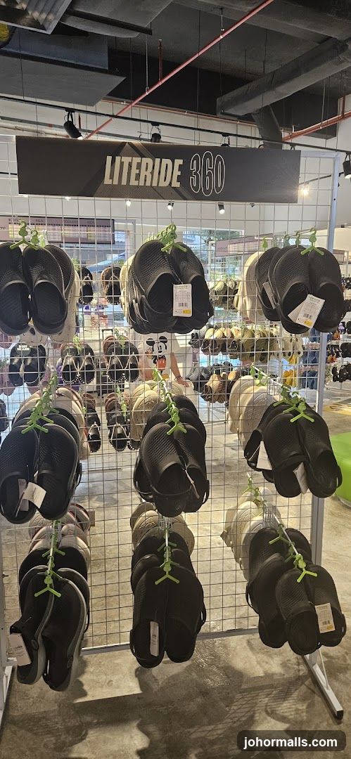 Footwear Display