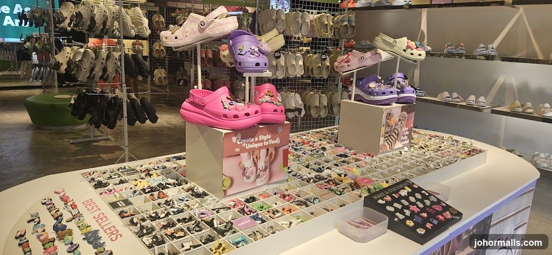 Crocs Store Display