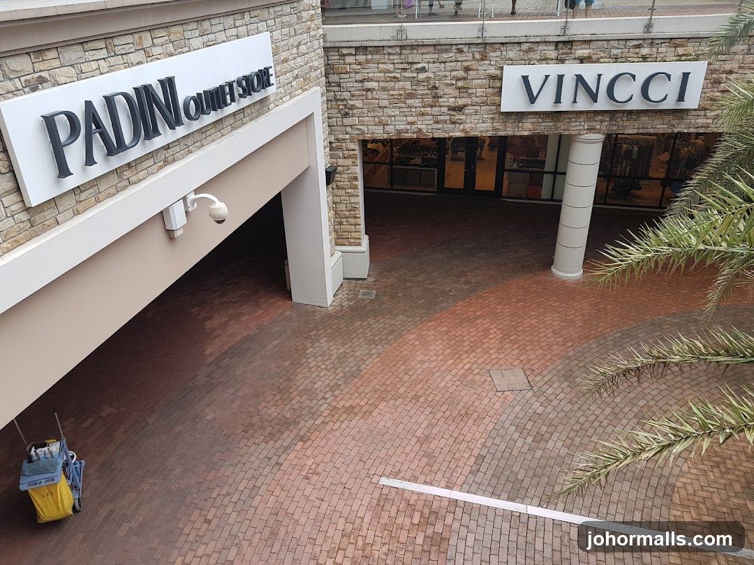 Padini Outlet Store Johor Premium Outlets
