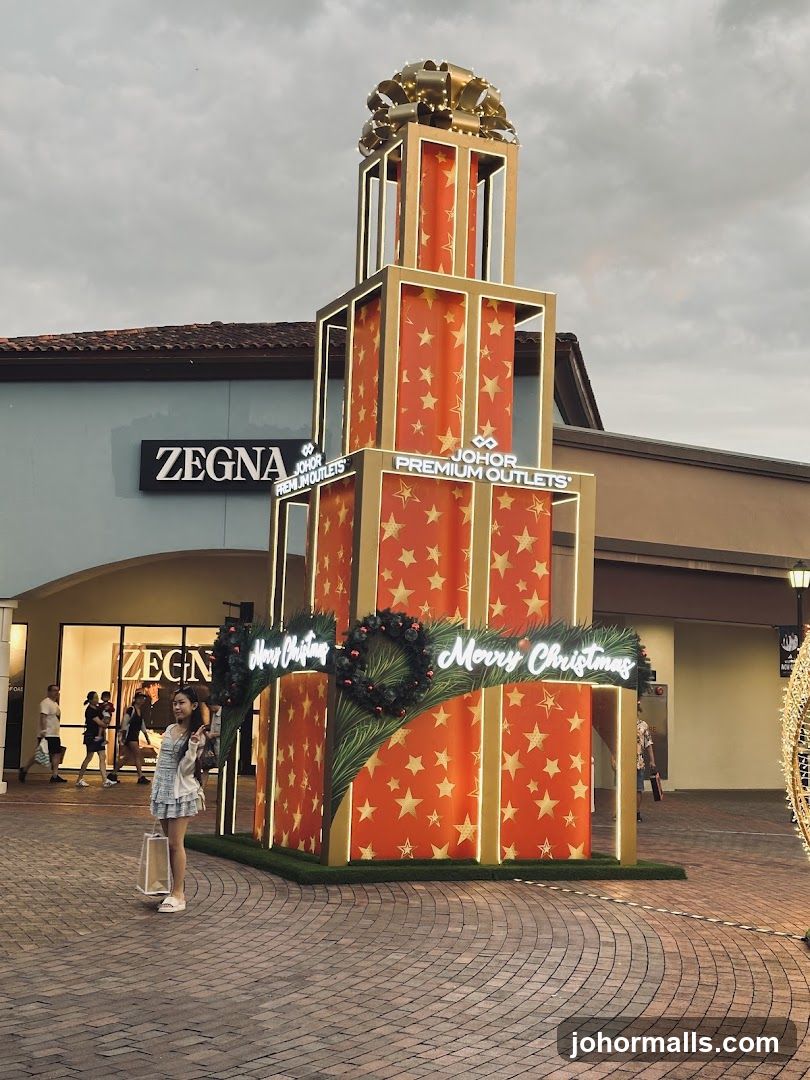 Christmas decoration at Johor Premium Outlets