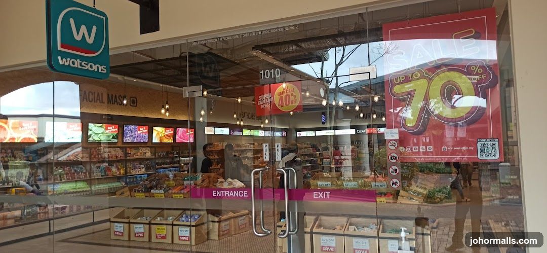 Watsons Storefront