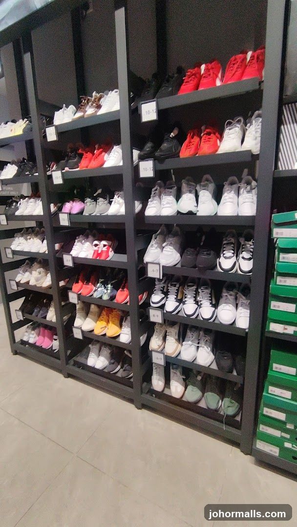 Shoe Display