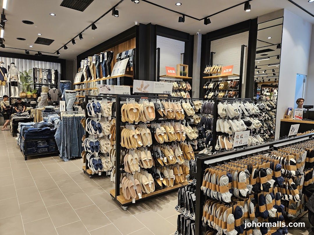 Clothing store interior