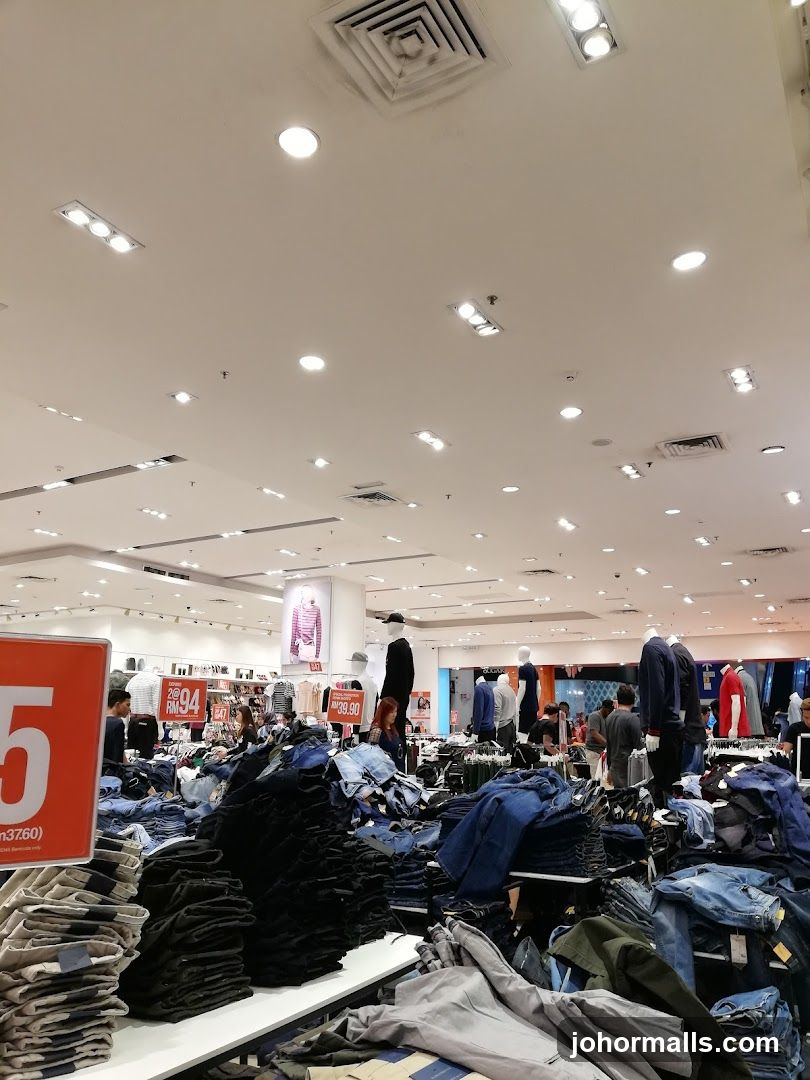Clothing Store Display