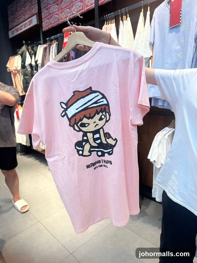 Pink T-shirt with graphic print