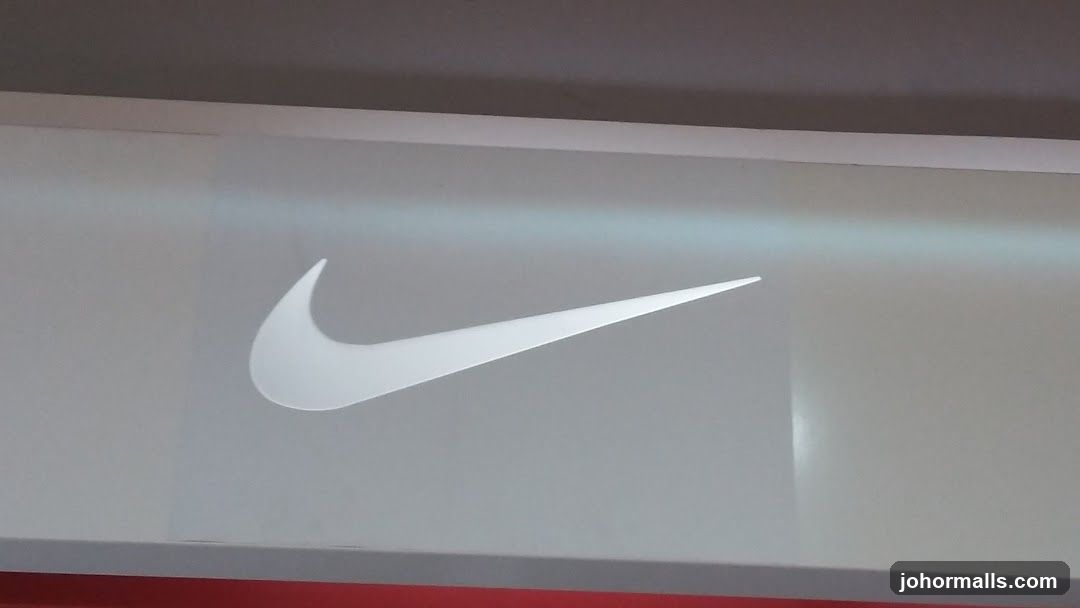 Nike Swoosh Logo