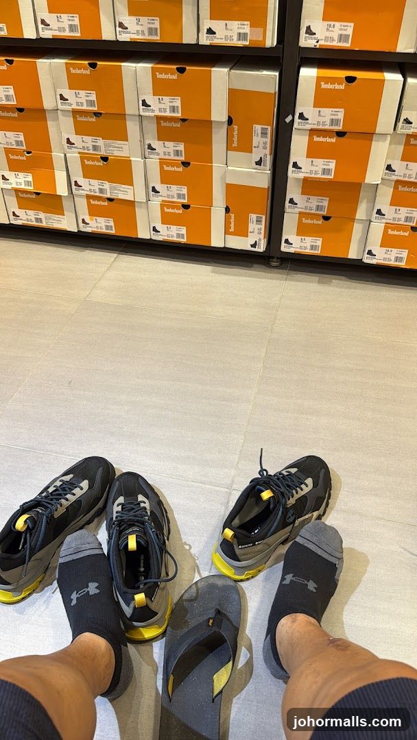 Shoes and Shoe Boxes