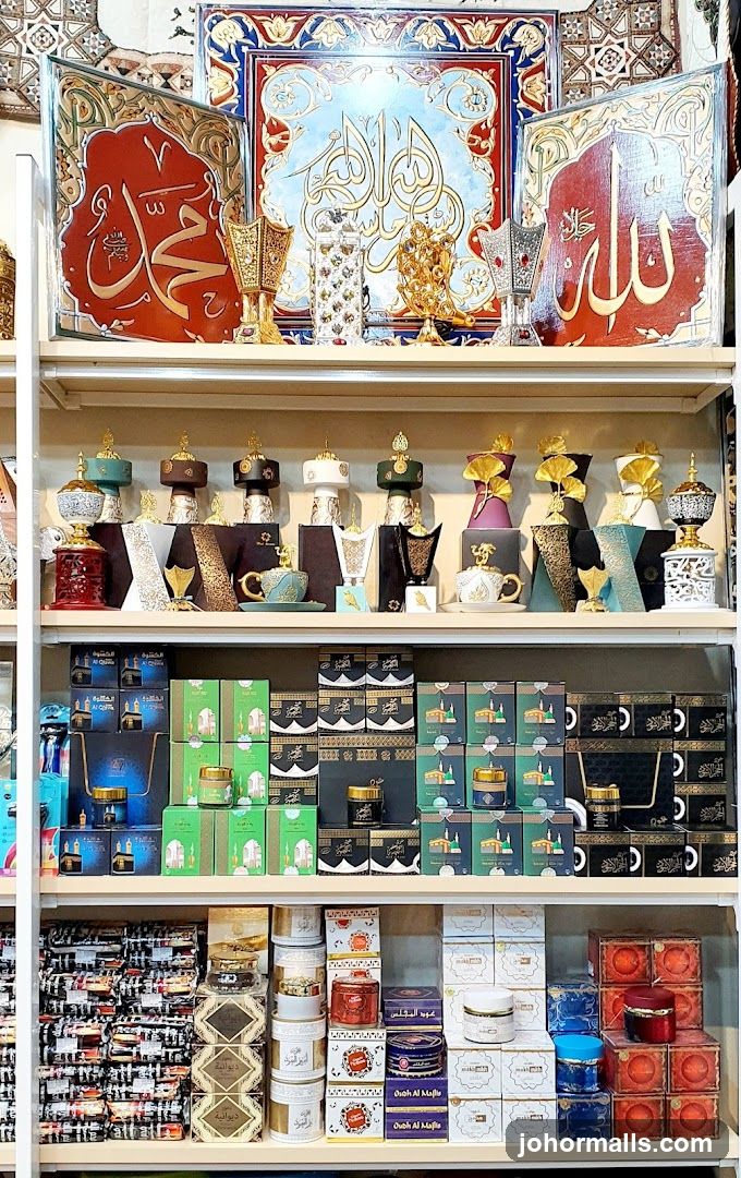Islamic Decorative Items and Perfumes