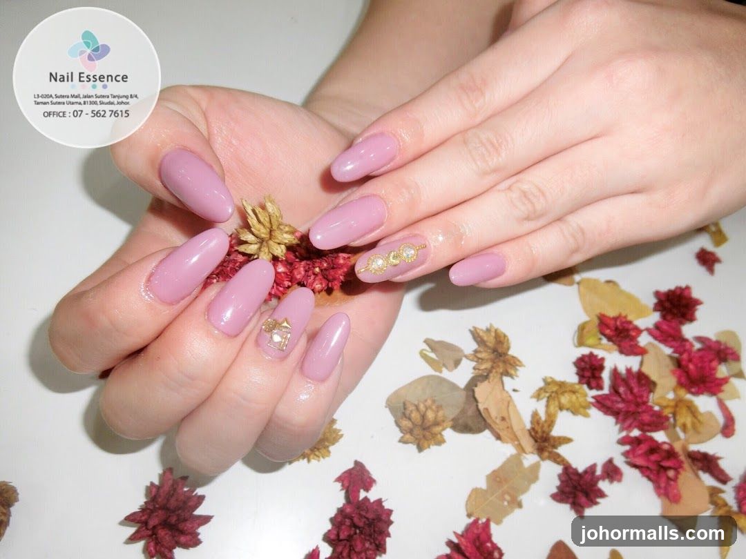 Nail Essence Advertisement