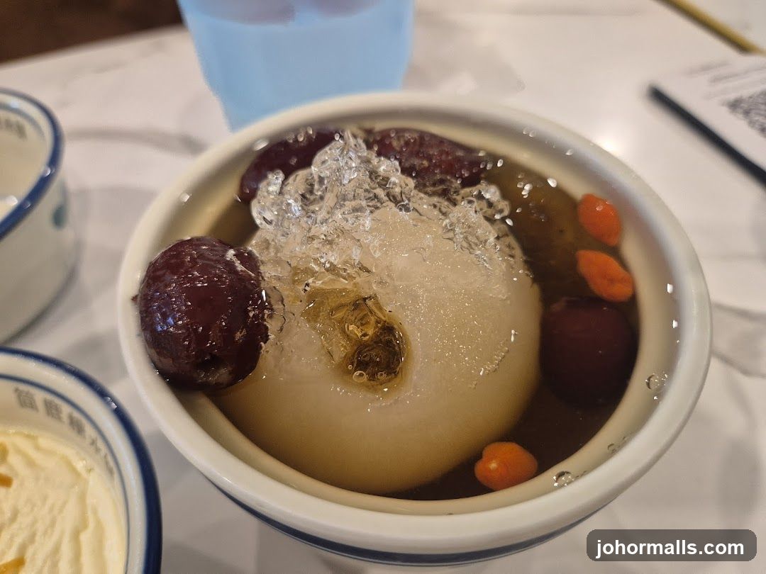 Dessert with Lychee and Jujubes