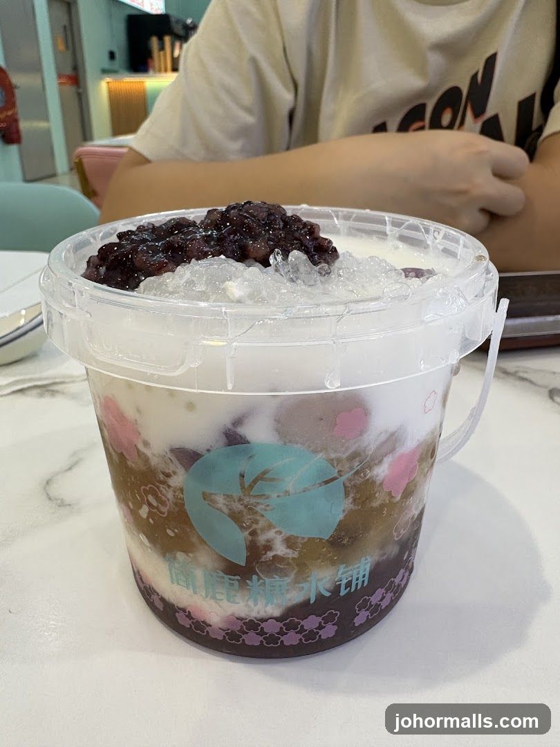 Dessert in a bucket
