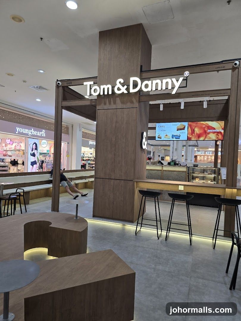 Tom & Danny