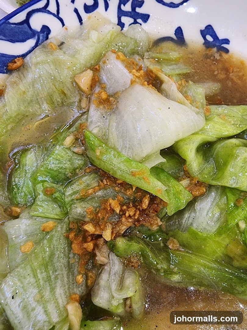 Stir-fried Lettuce with Garlic