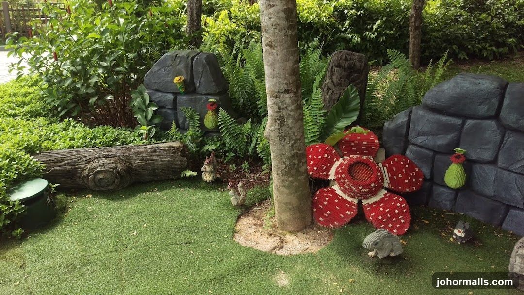 Lego Garden Display