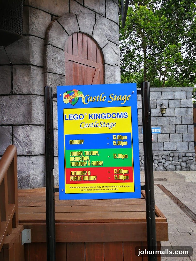 Castle Stage Showtimes