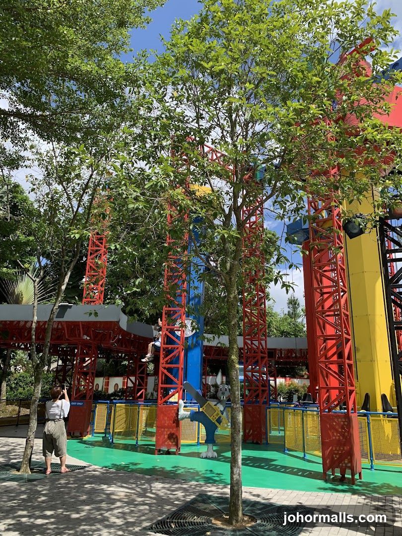 Amusement Park Ride