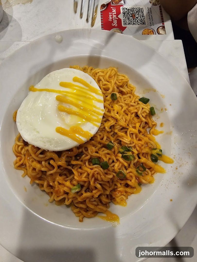 Noodles with Fried Egg