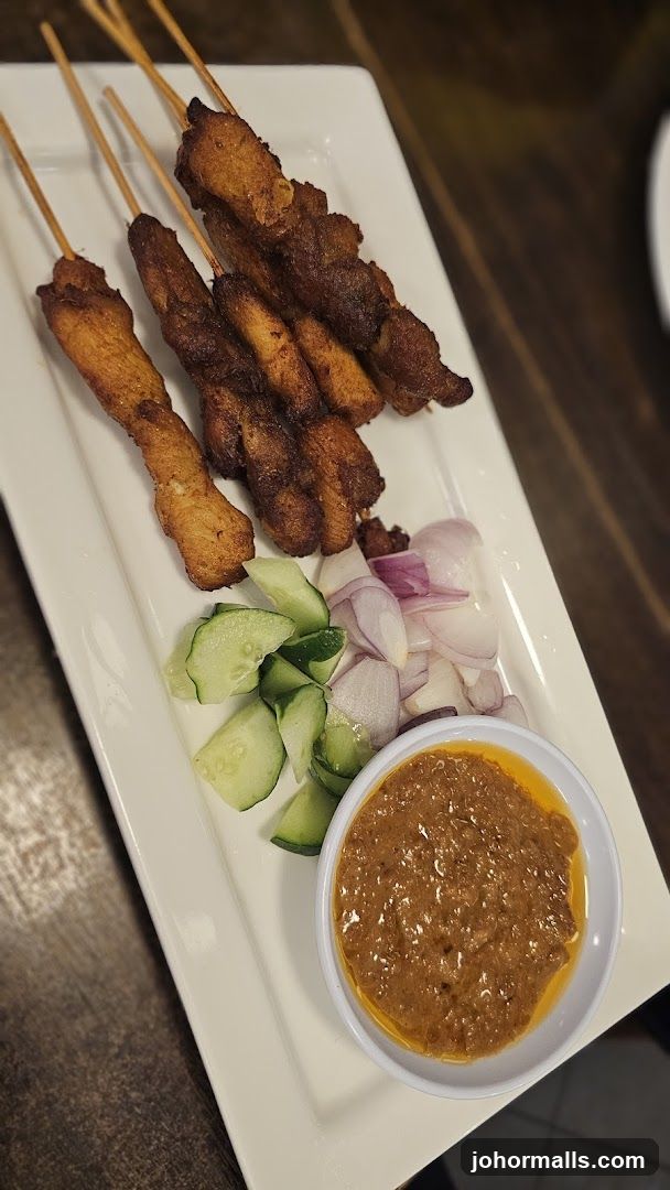Chicken Satay with Peanut Sauce